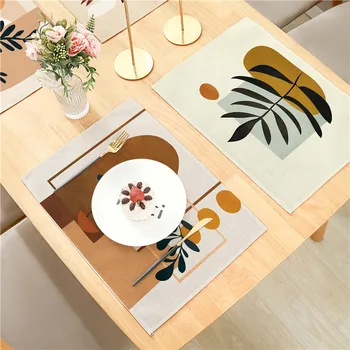 Бельо салфетка Моранди с дъга и слънчеви листа и кафява фигура, възглавница за хранене 32x42 см, трапезария, кухня, хол