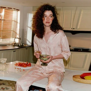 Розови ежедневни панталони с ръкав три четвърти, памучен домашни дрехи, удобни пижами за жени