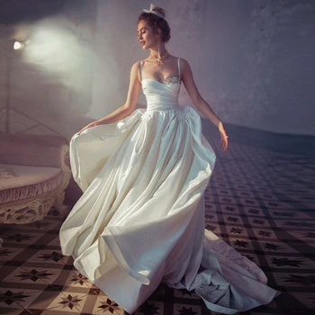 Бяла сватбена рокля на тънки спагети презрамки с рюшами във формата на сърце, дантела отзад, трапециевидный струята, меки сатенени сватбени рокли Vestido De Новия
